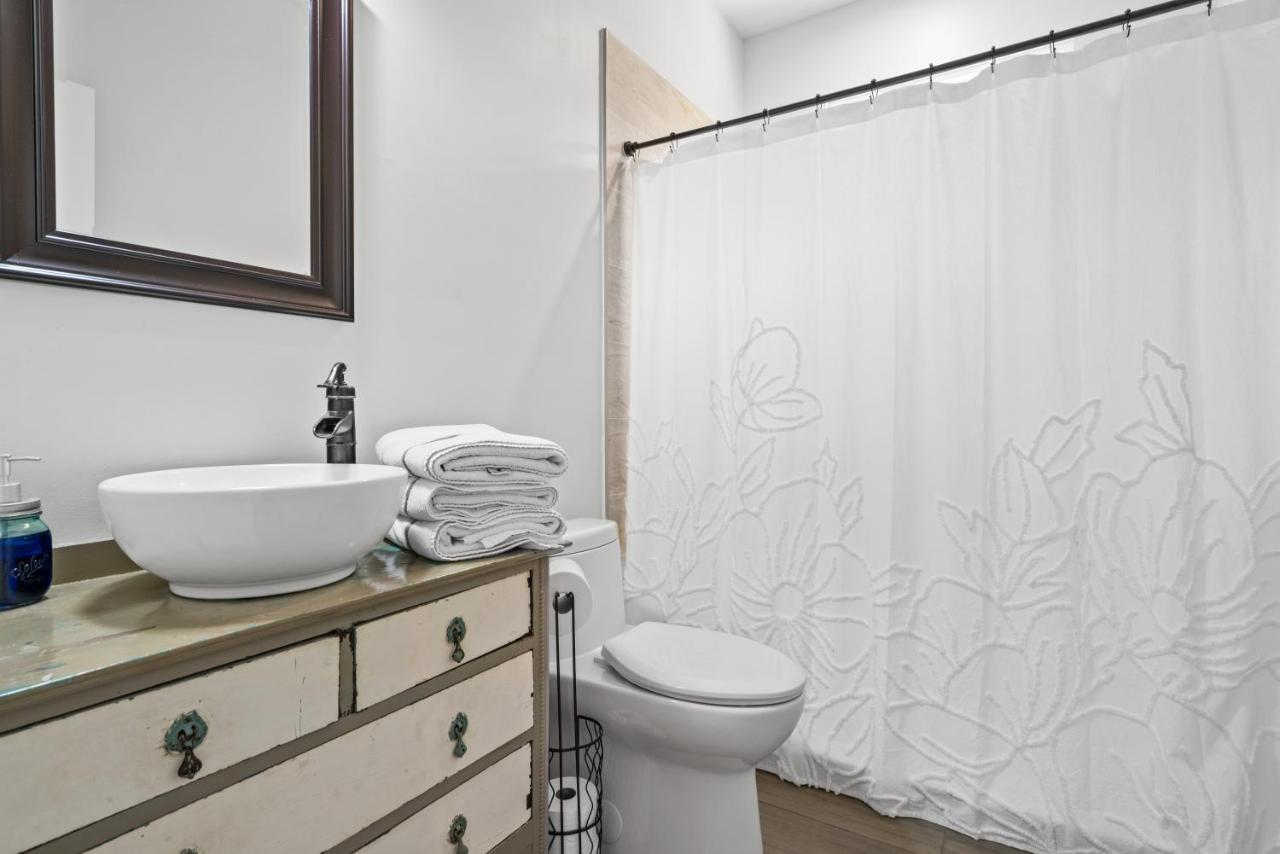 Hibiscus Hideaway Villa Tarpon Springs Buitenkant foto
